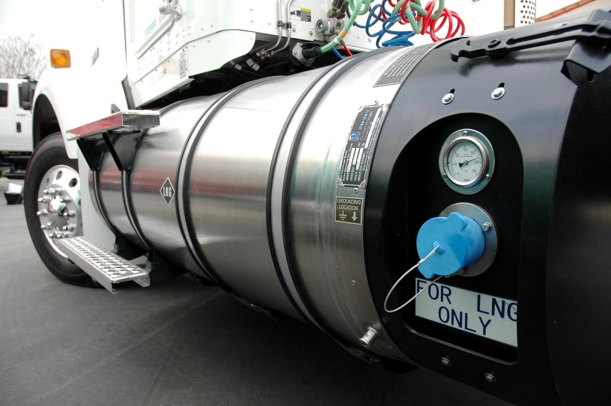 Топливный бак КАМАЗ 5490