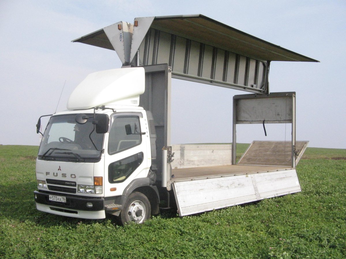 Митсубиси Фусо фургон бабочка