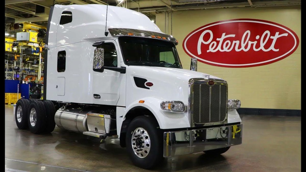 Петербилт 567