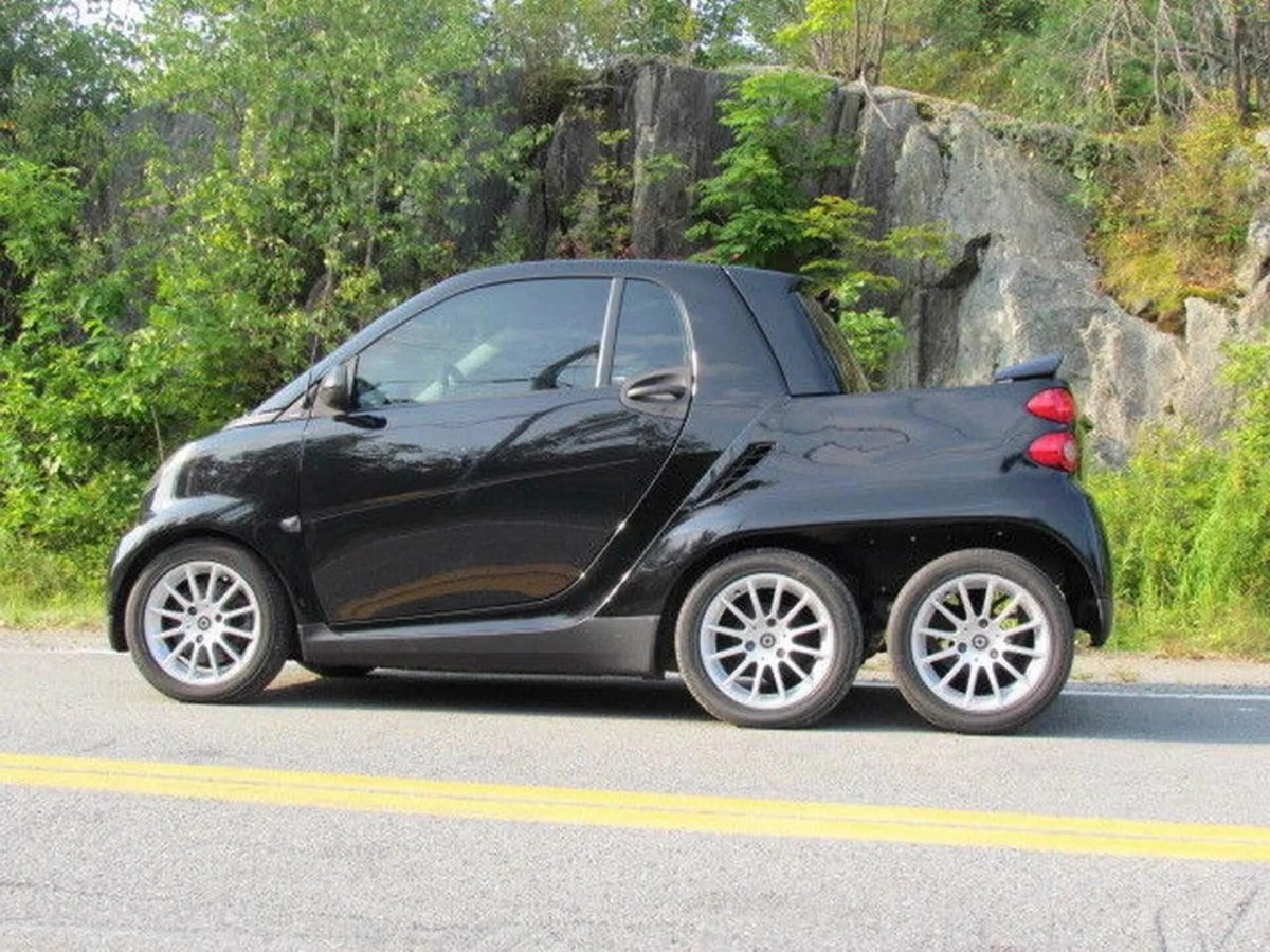 Шестиколесный Smart Fortwo