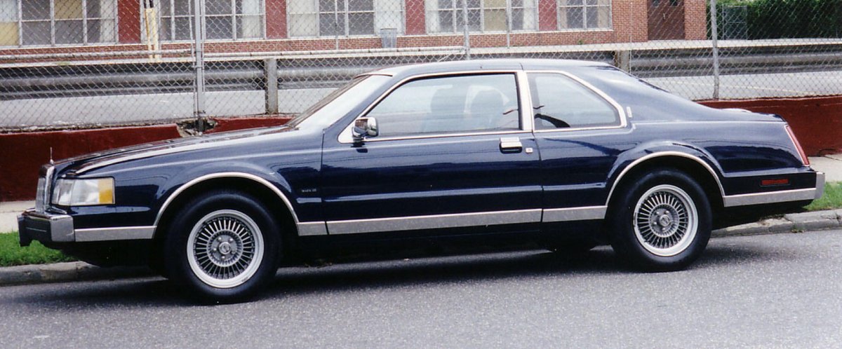 Lincoln Continental Mark 7