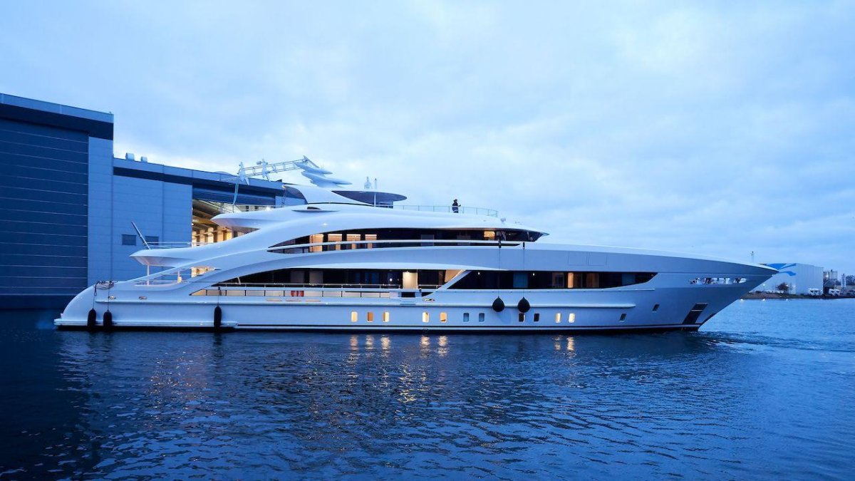 Яхты Heesen