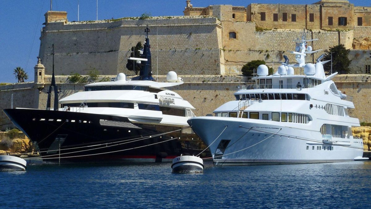 Красивые яхты