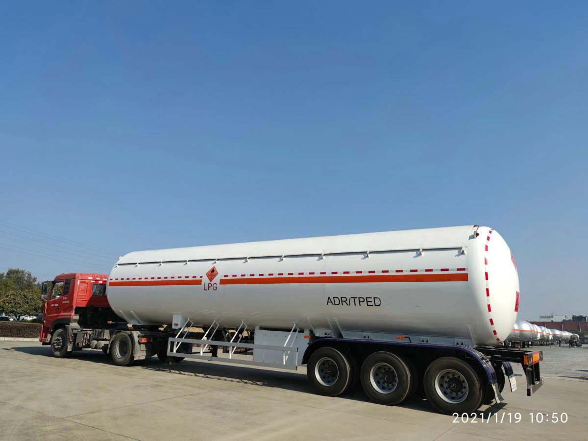 КАМАЗ полуприцеп газовоз