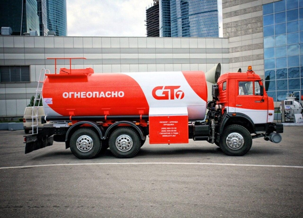 КАМАЗ 4326 бензовоз