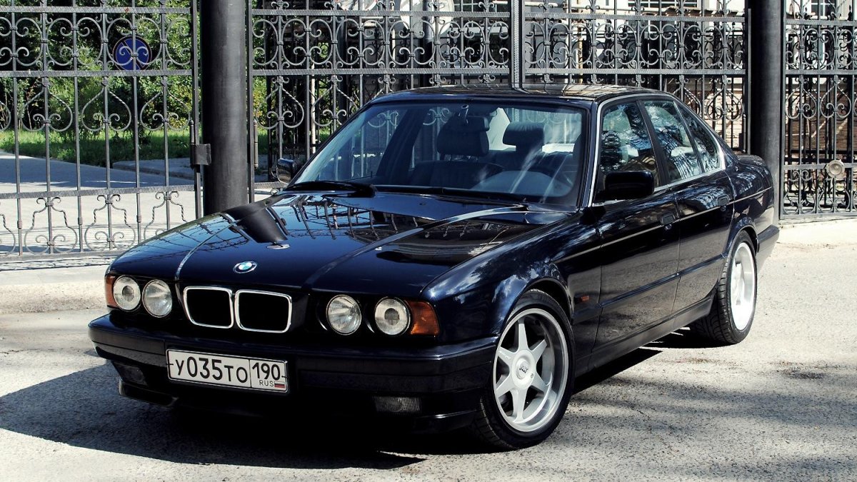BMW e34 525i