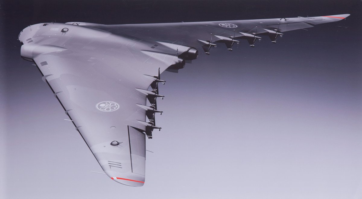 Летающее крыло Торро 300 винт