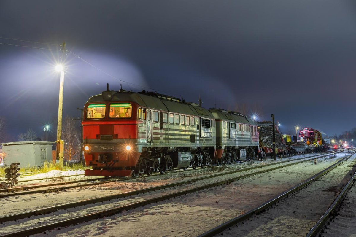 Пассажирский поезд фото