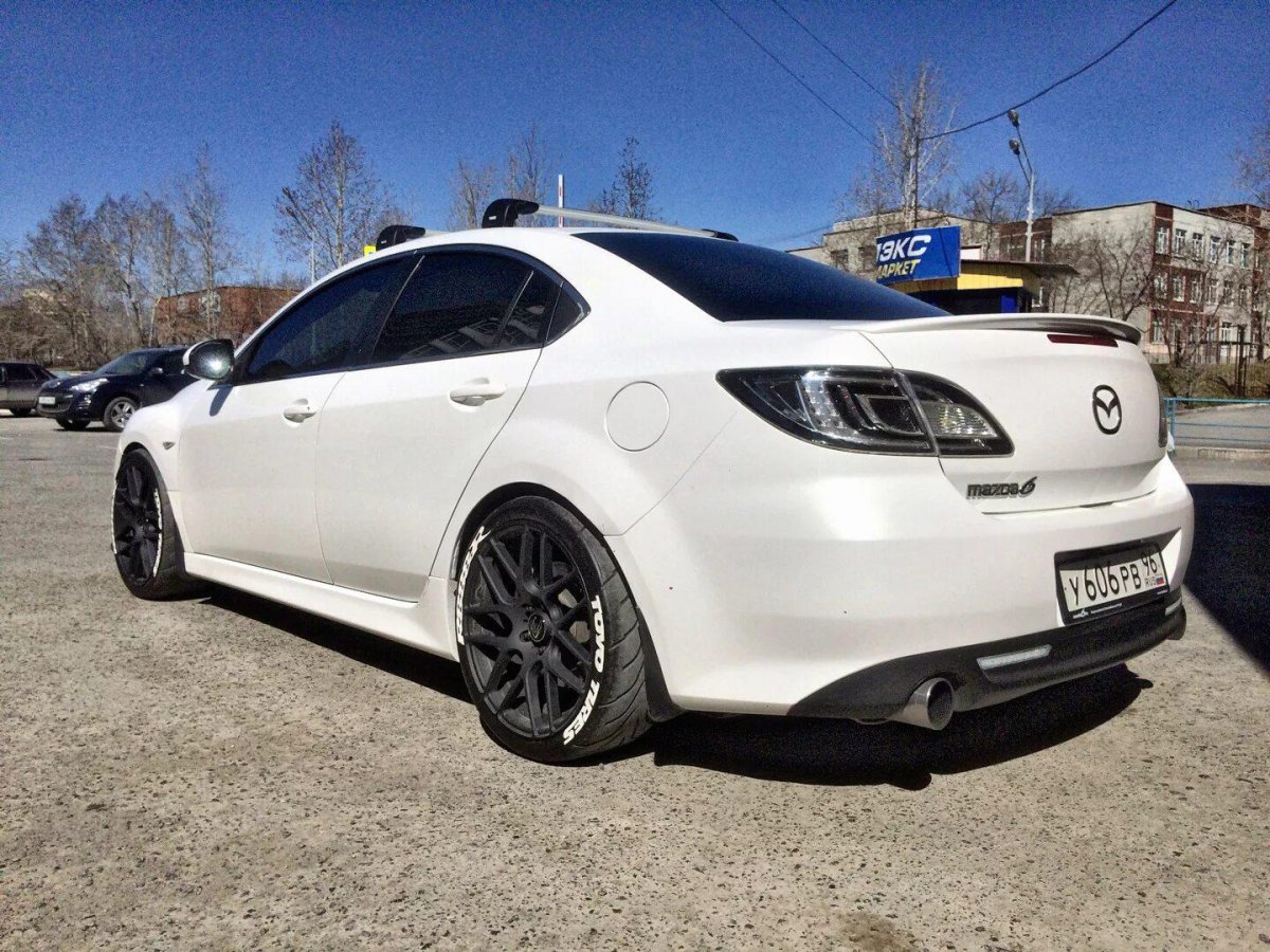 Mazda 6 GH белая r19
