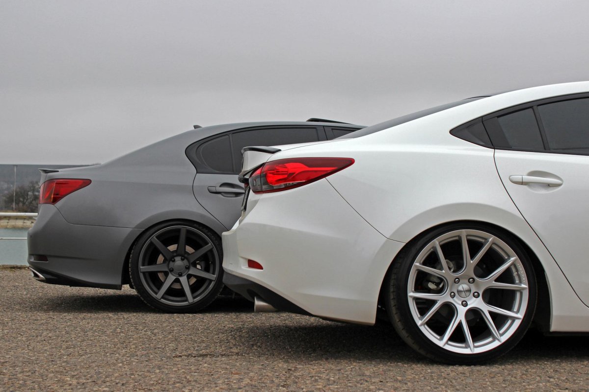 Мазда 6 на дисках r19 Воссен