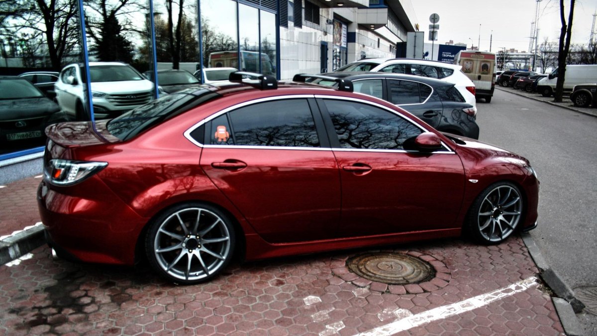 Mazda 6 GH красная диски