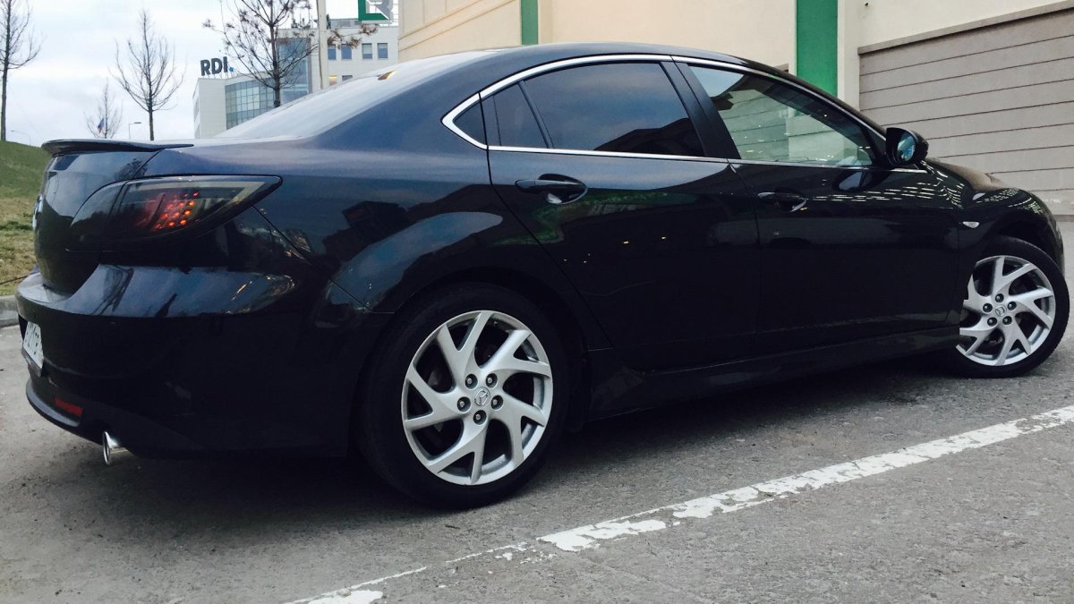 Мазда 6 GH черные диски