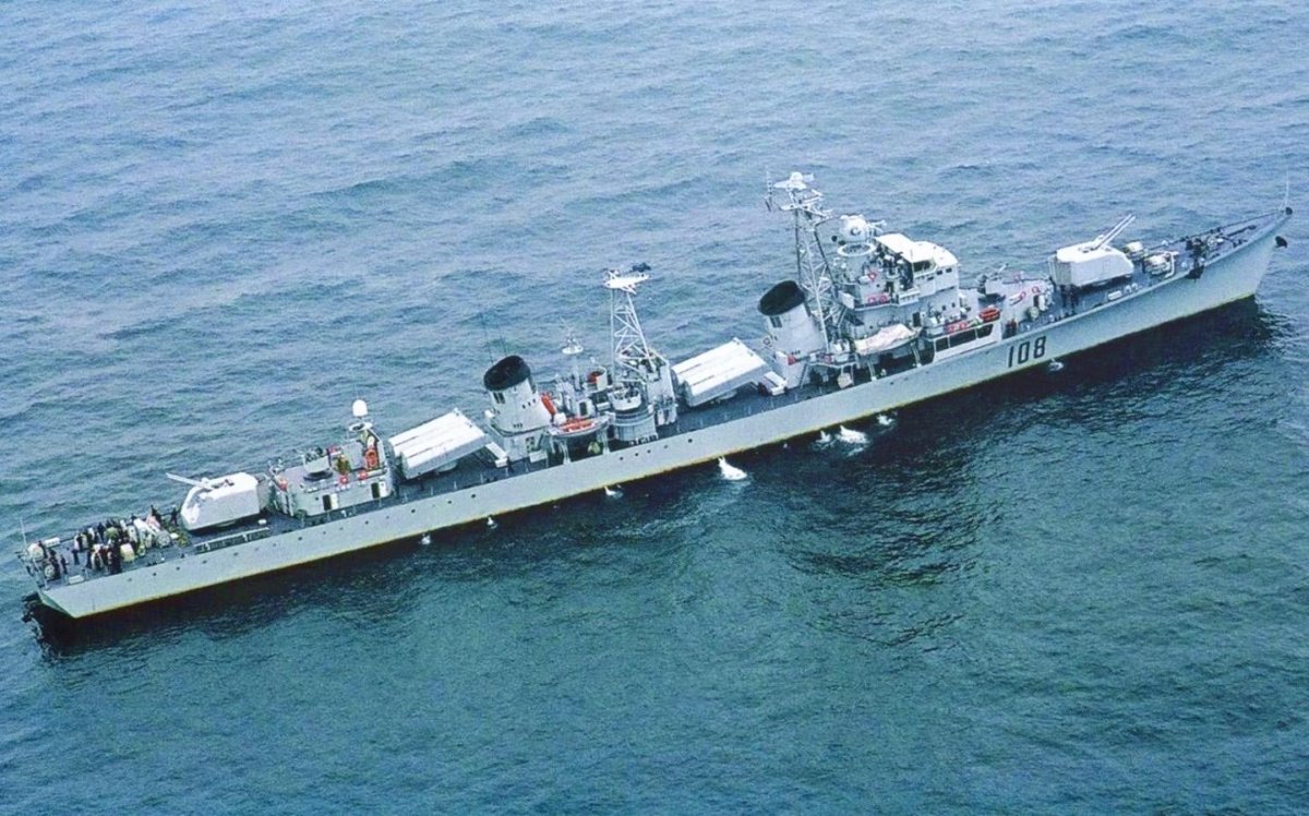 Эскадренные миноносцы типа 051b