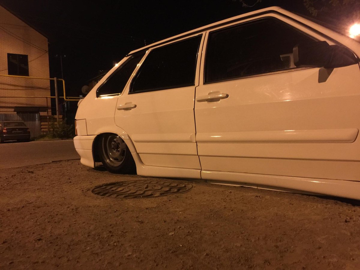 Лада 2114 белая тонированная