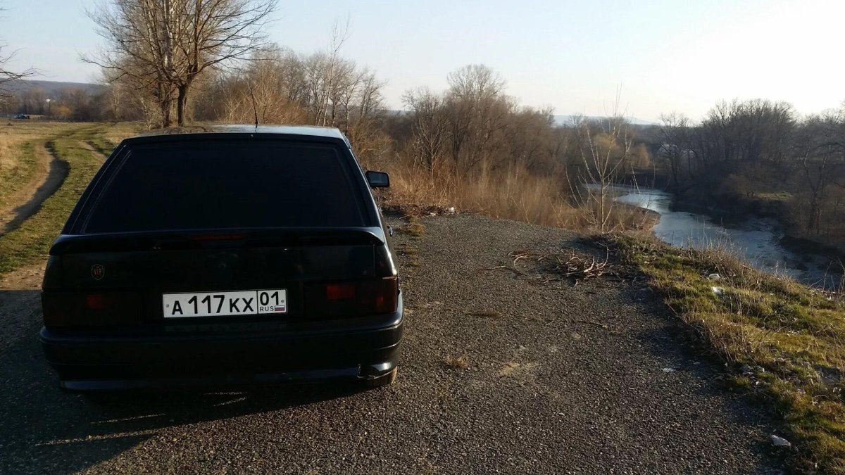 ВАЗ 2114 черная тонированная