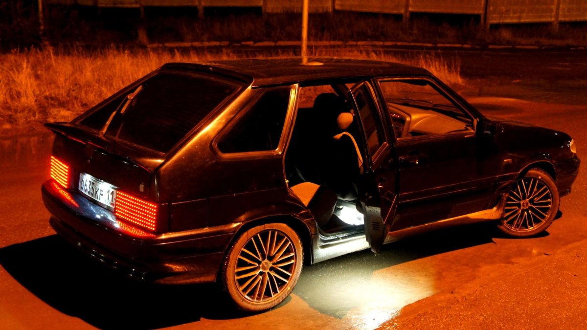 14 Машина от тюнингованная