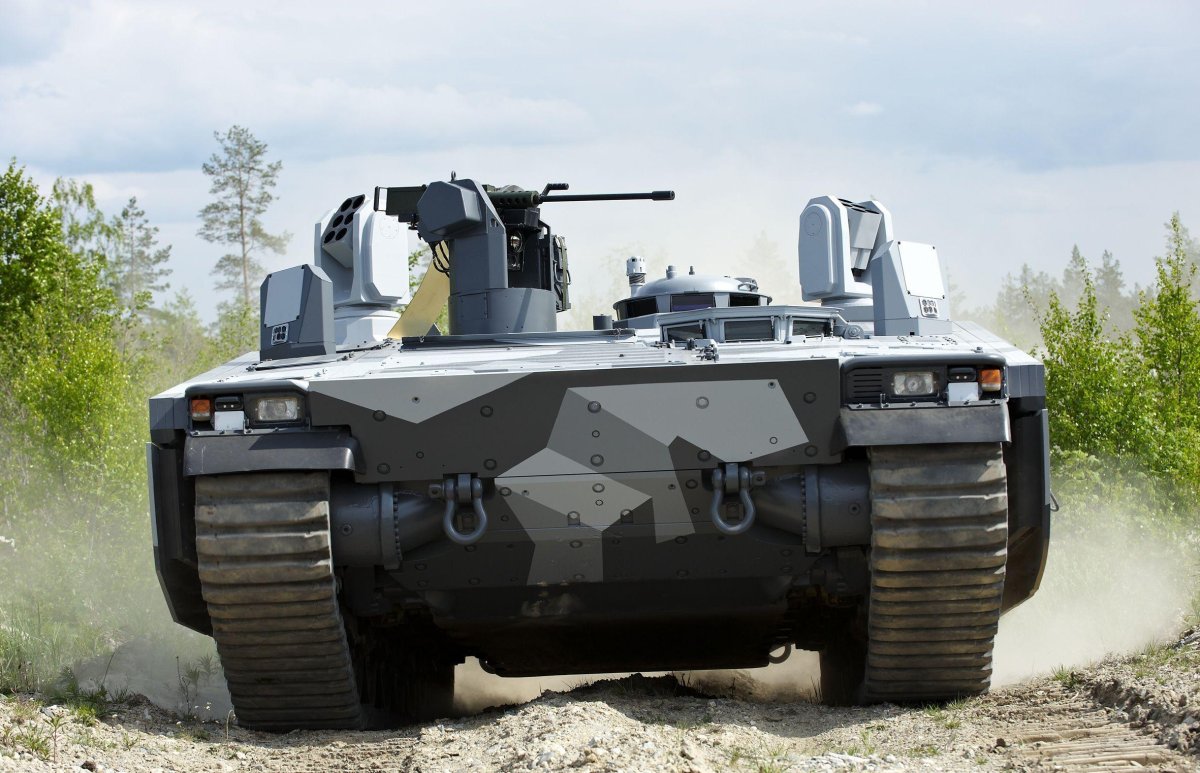 БМП cv90 Armadillo
