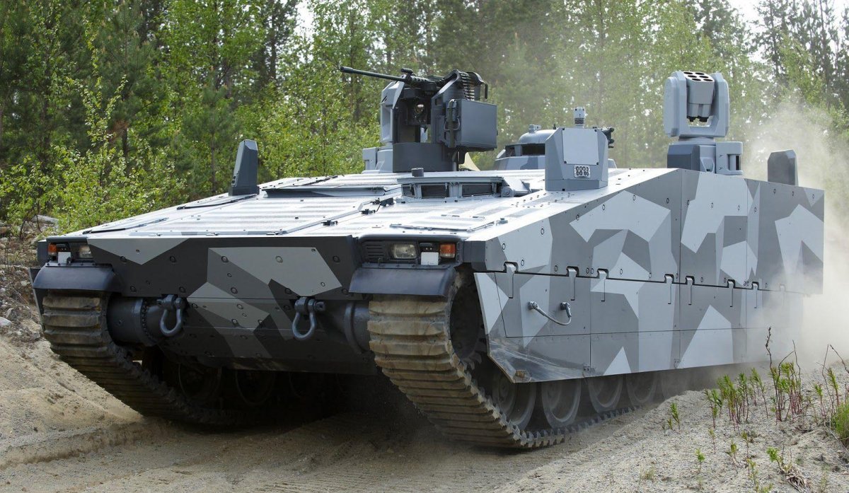 БМП cv90 Armadillo
