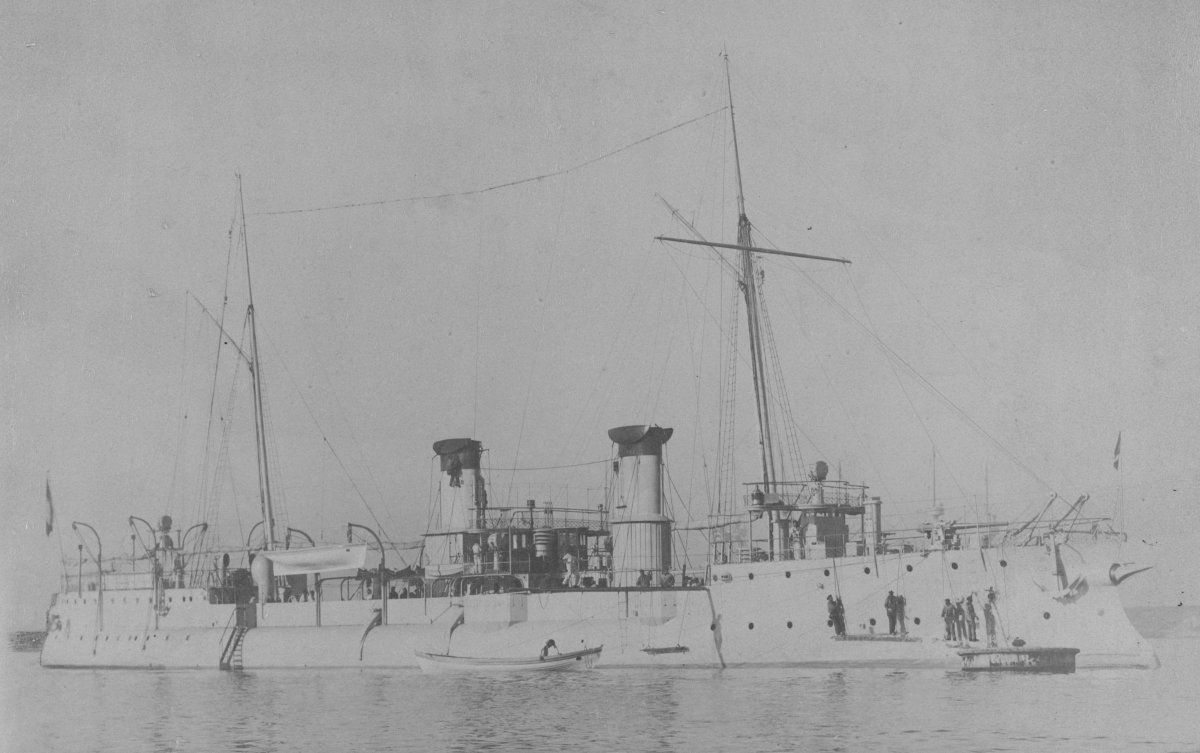 Французский крейсер Алжир