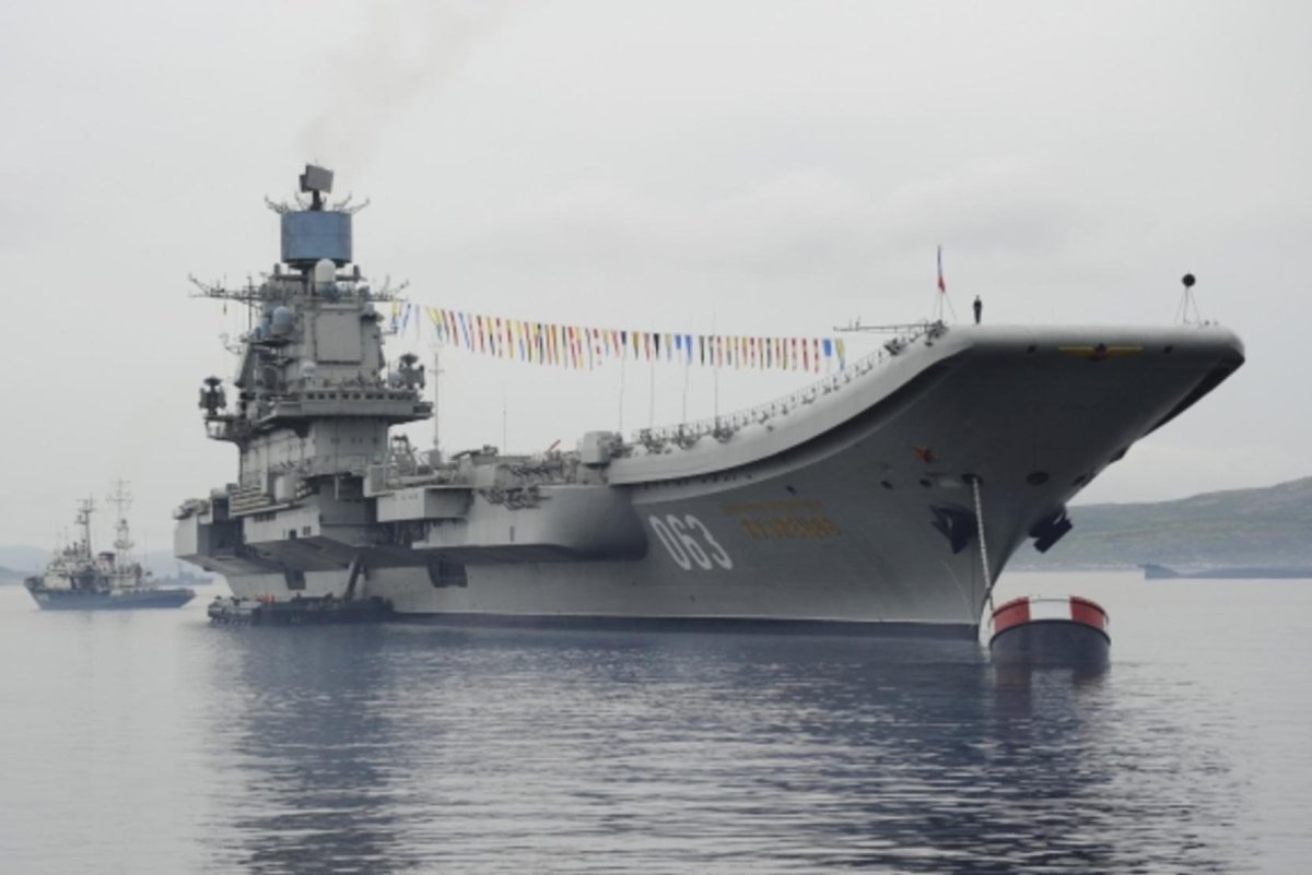 Адмирал флота советского Союза Кузнецов