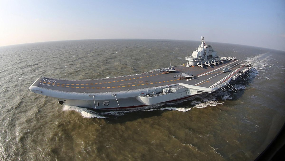 Авианосец Варяг Ляонин