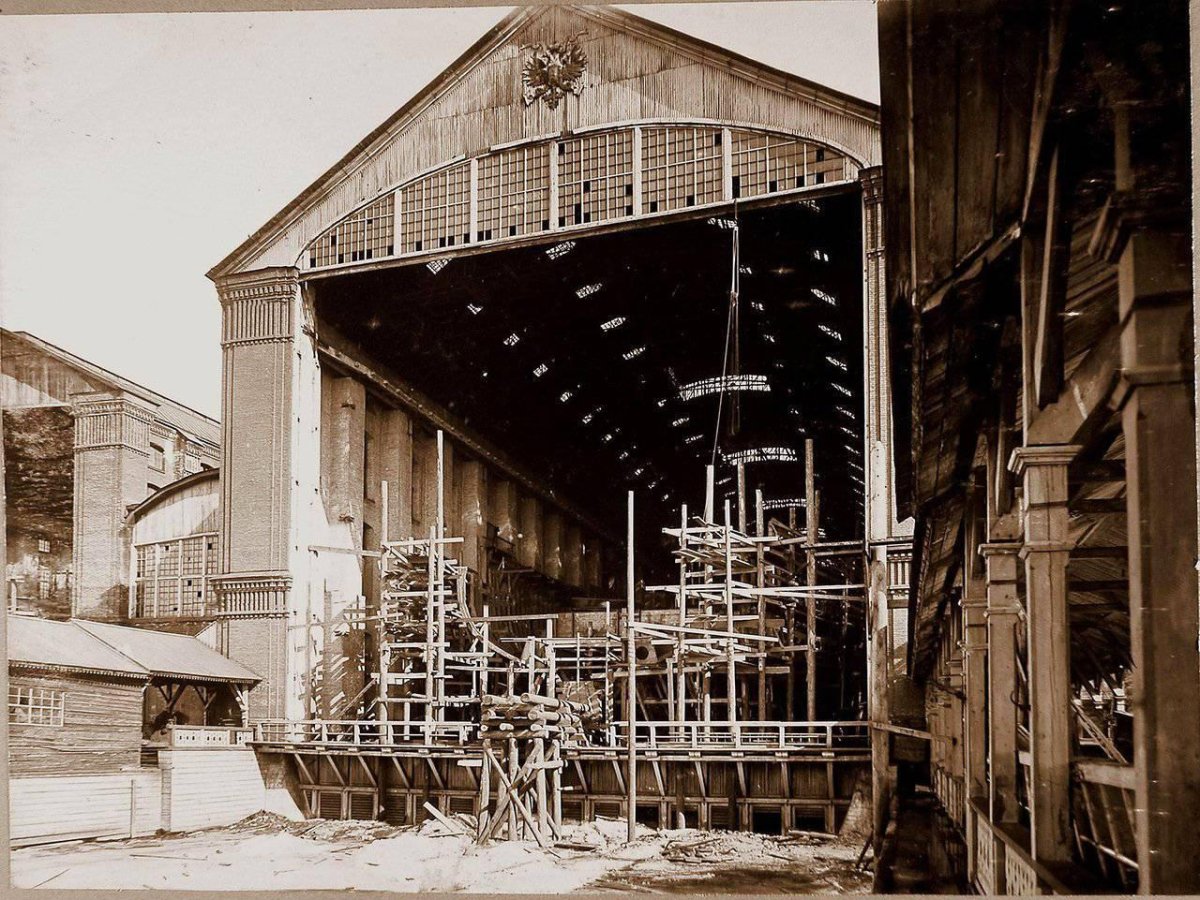 Адмиралтейские верфи 18 век