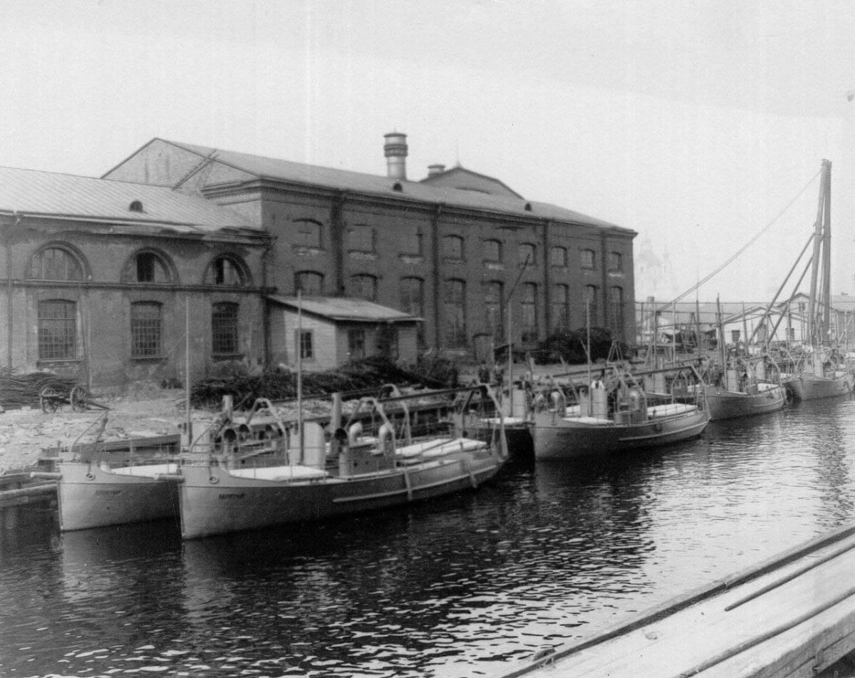 Охтинская верфь в Санкт-Петербурге