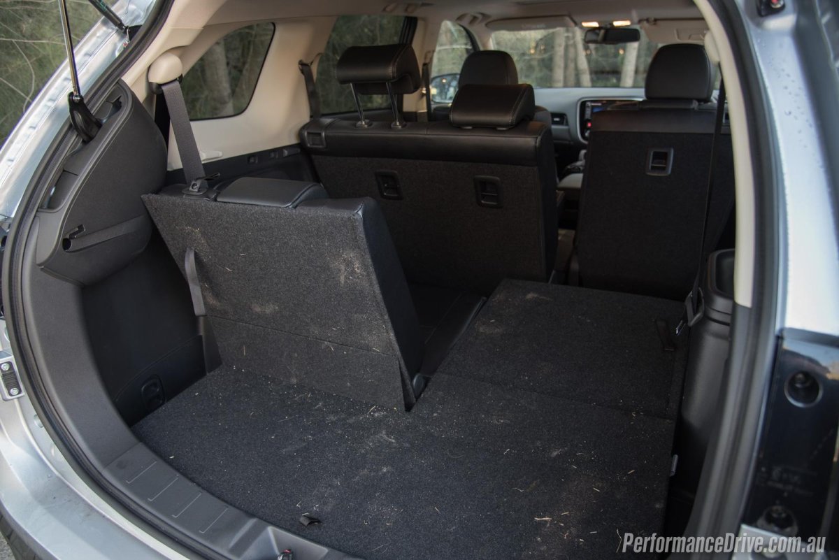 Мицубиси Аутлендер 7 местный