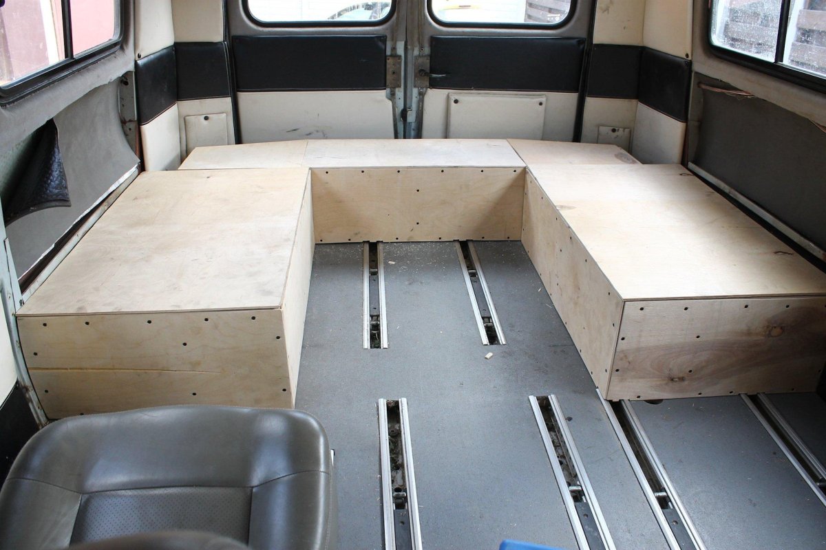 УАЗ 2206 автодом