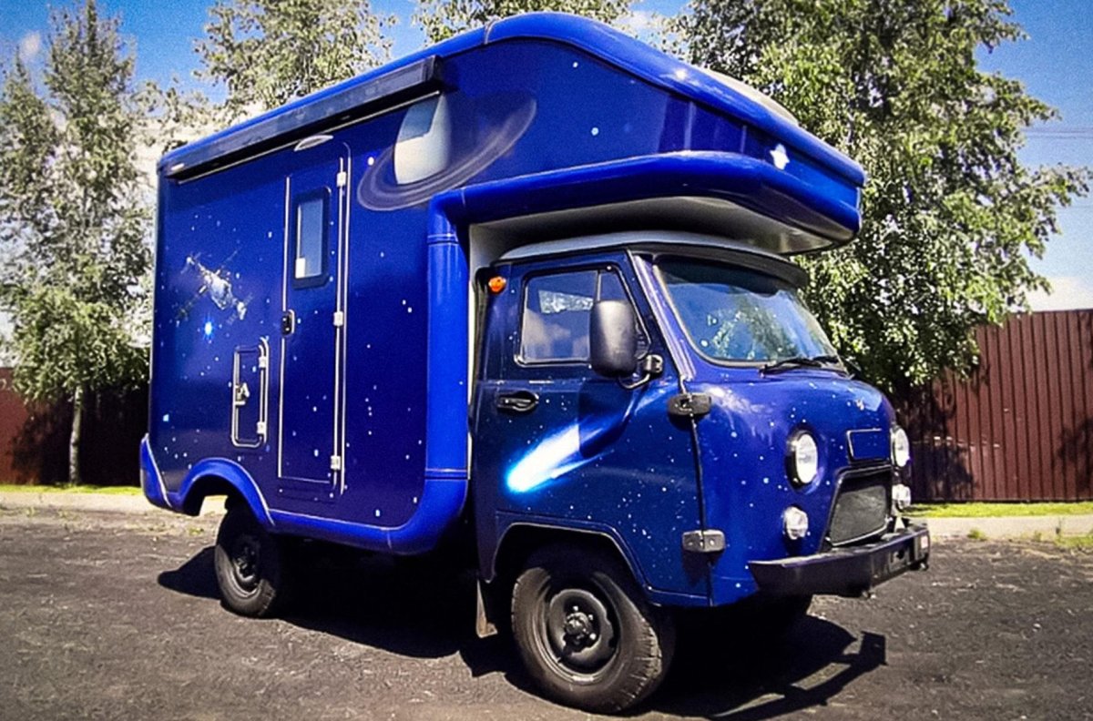 УАЗ 3303 кемпер