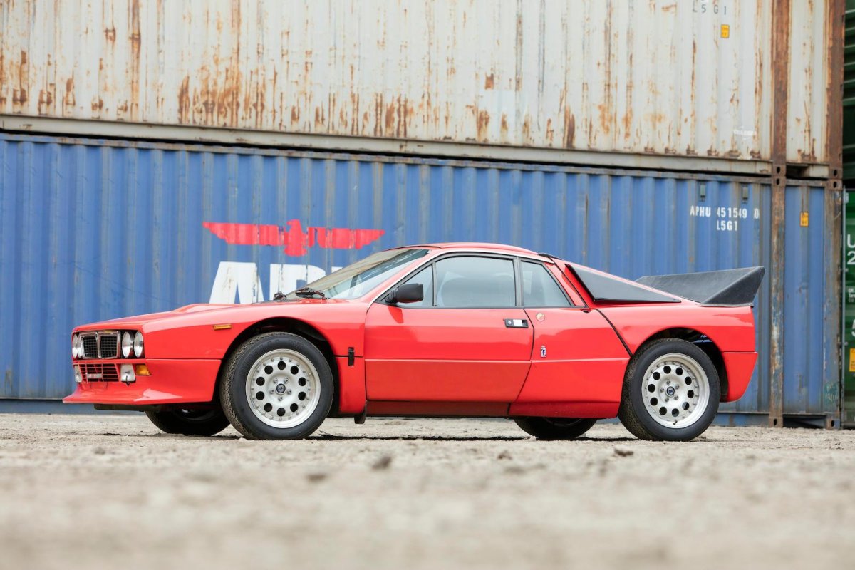 Lancia Rally 037 Stradale