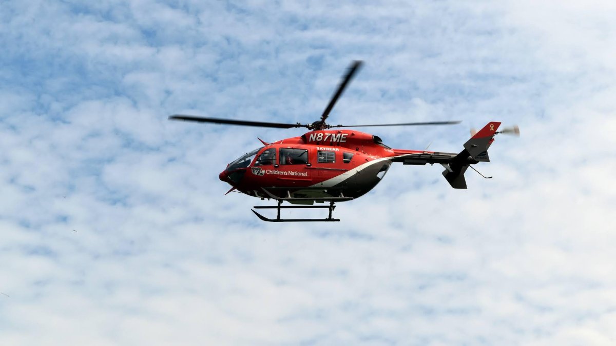 Красный вертолет