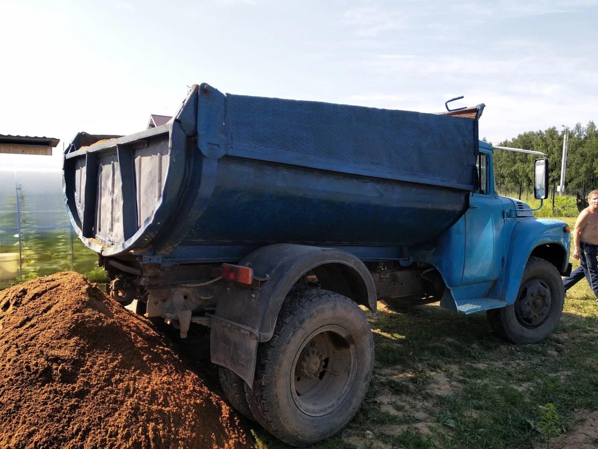 ЗИЛ 130 555 самосвал