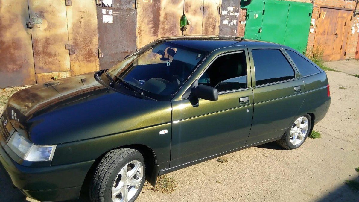 ВАЗ 2112 золото инков