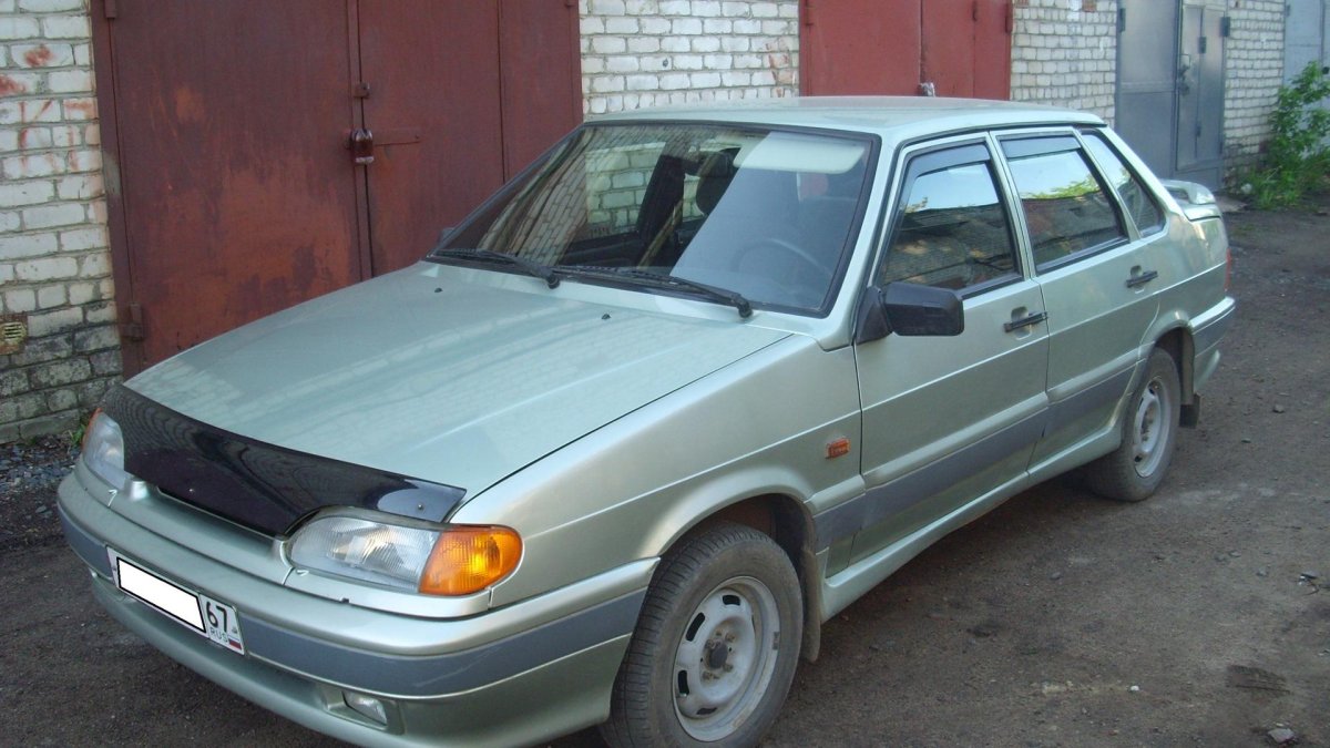 ВАЗ 2115 бело зеленый