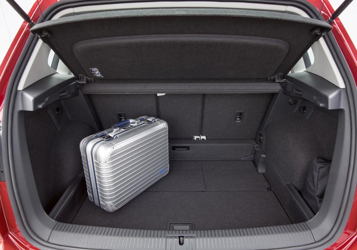 Golf Sportsvan багажник