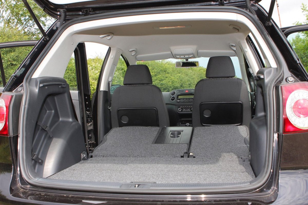 Golf Plus 2012 багажник