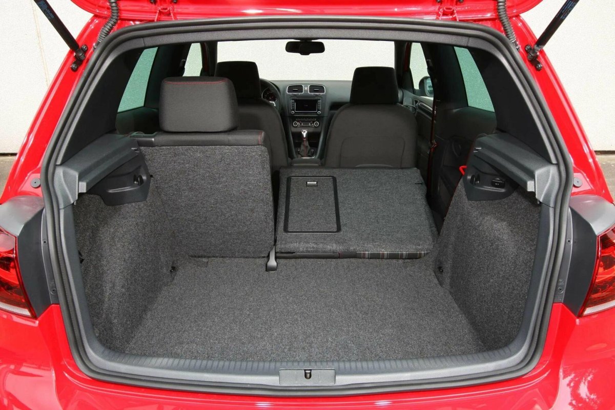Volkswagen Golf Plus багажник