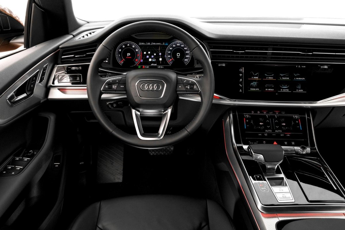 Audi q8 2019 салон