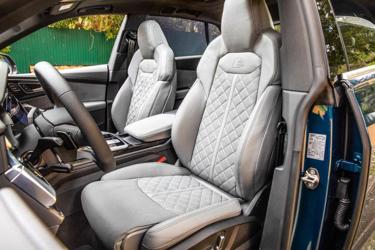 Сидения Audi q8