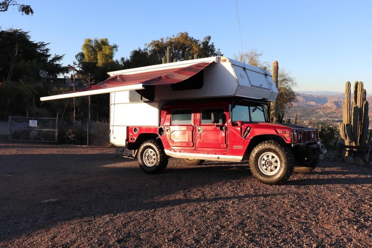 Хаммер 2000 года