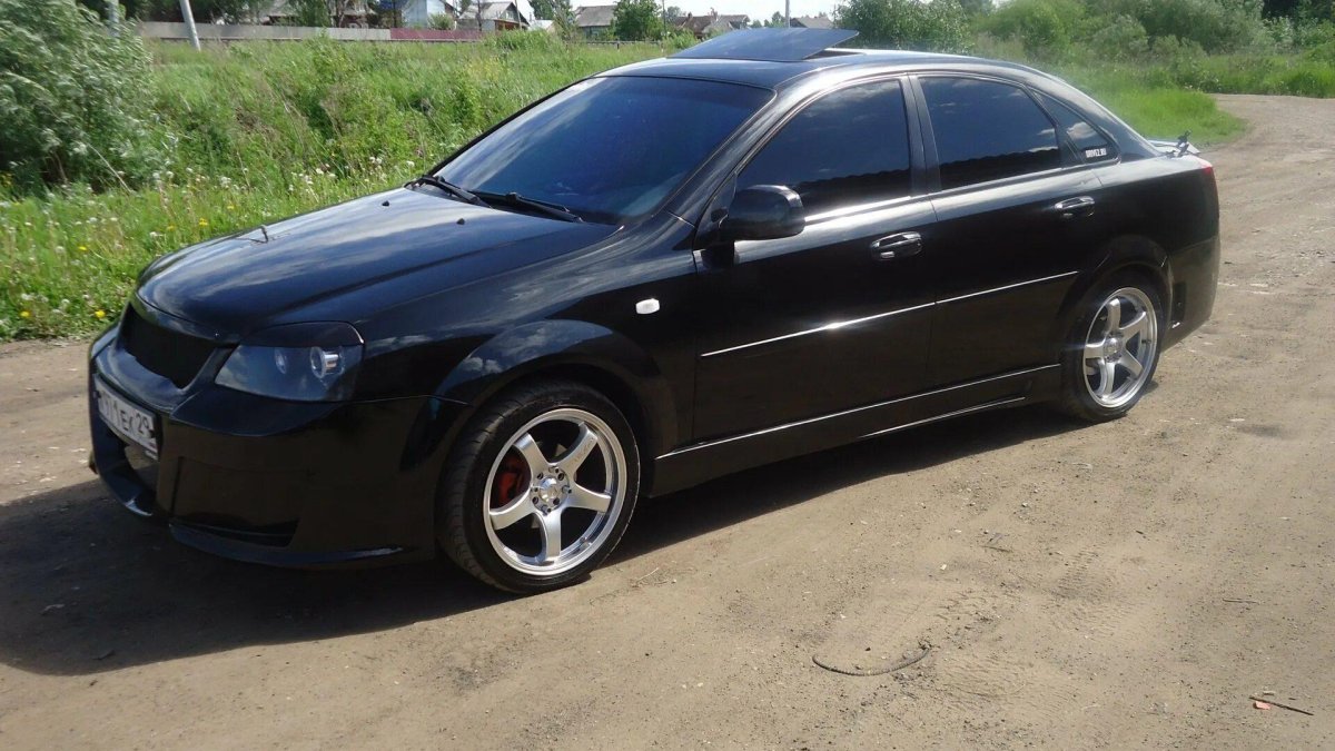 Chevrolet Lacetti Tuning черный
