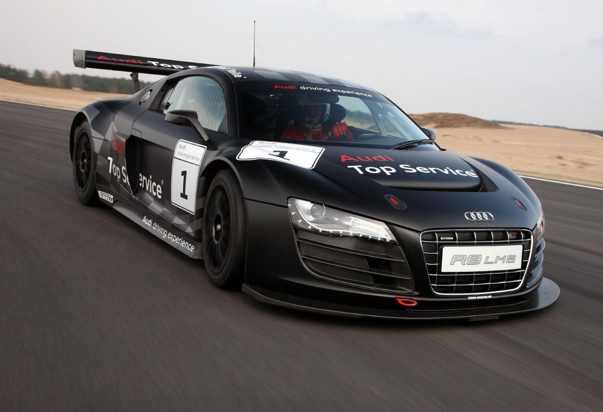 Audi r8 LMS gt3
