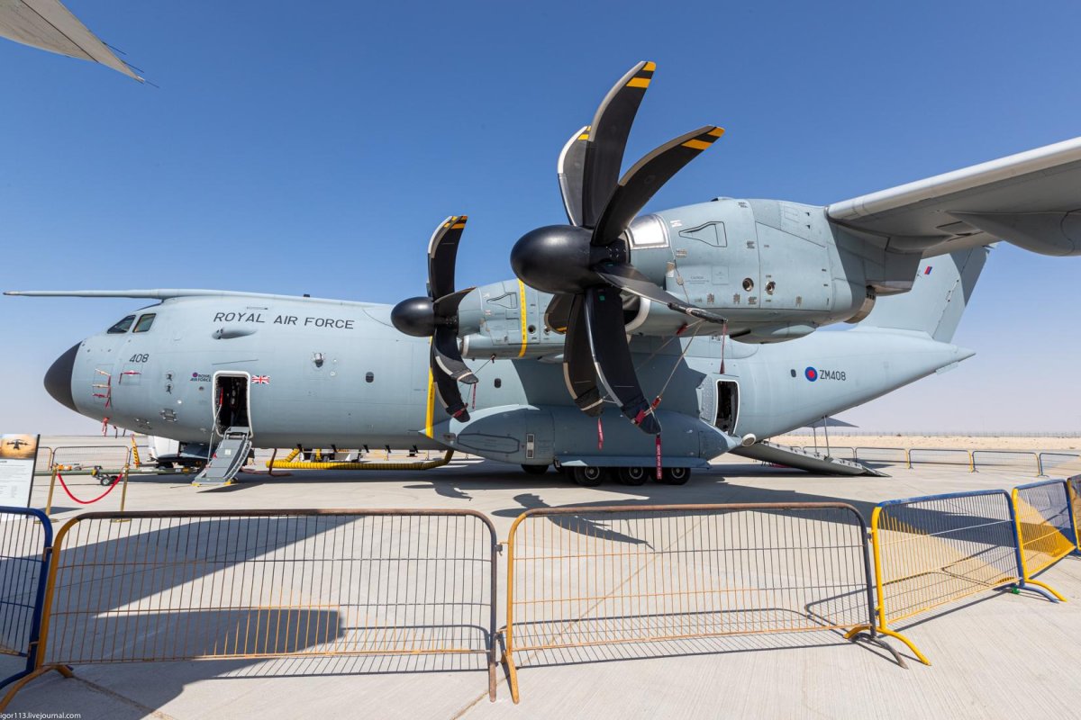 Турбовинтовой АН 22 самолет турбовинтовой