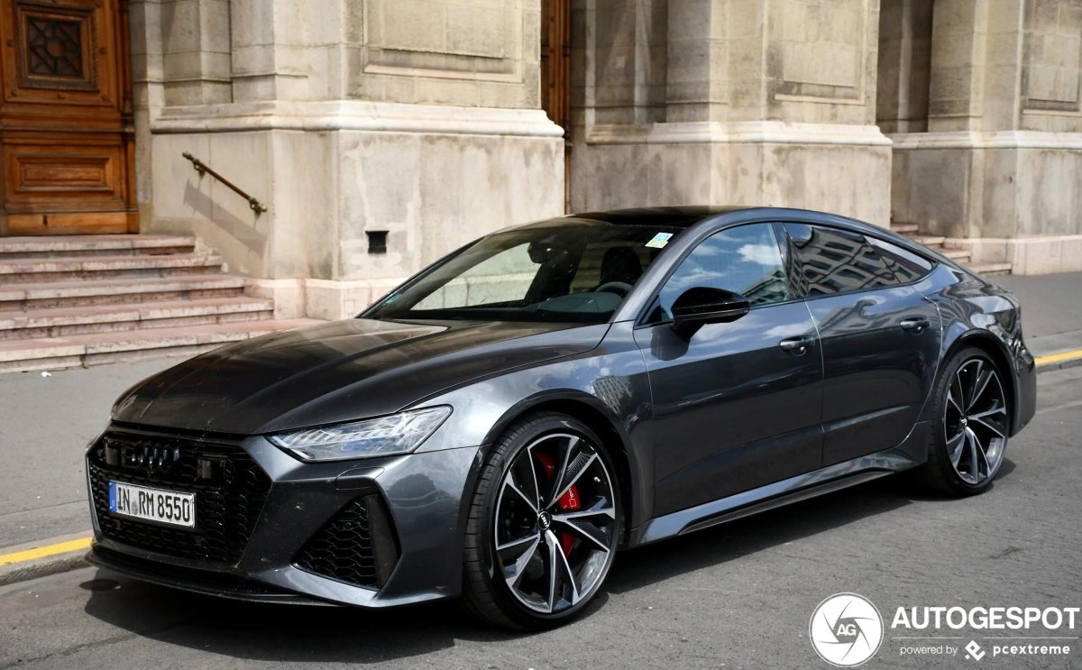 Ауди rs7 Sportback