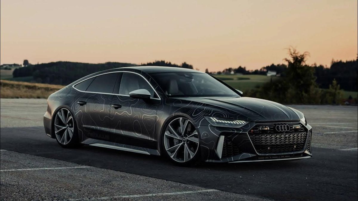 Ауди rs7 2022