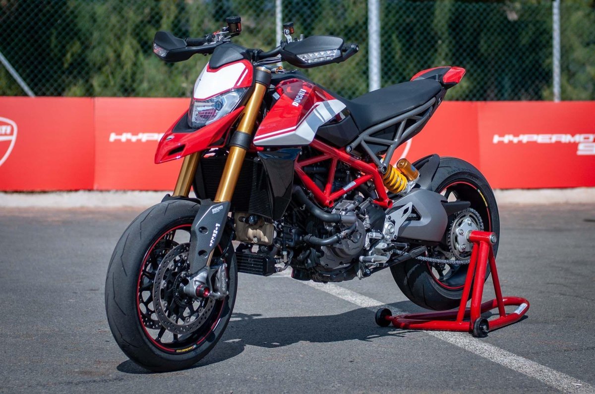 Ducati Hypermotard 950
