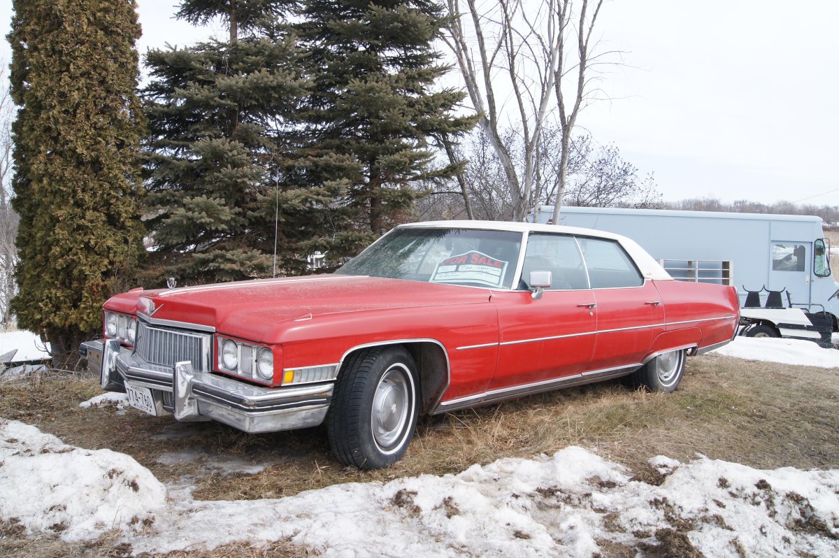 Cadillac Deville 1973 седан