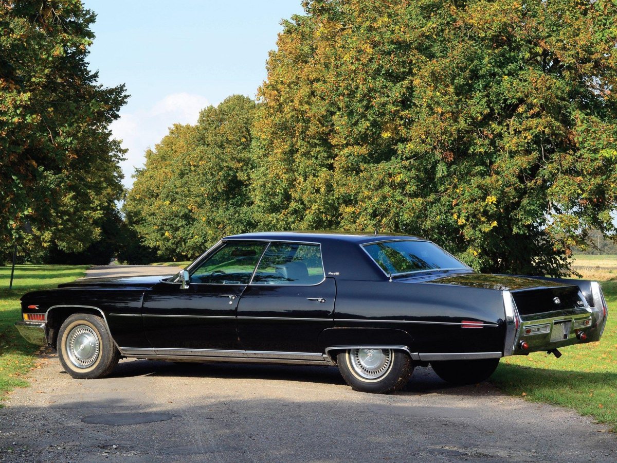 Кадиллак де Вилль