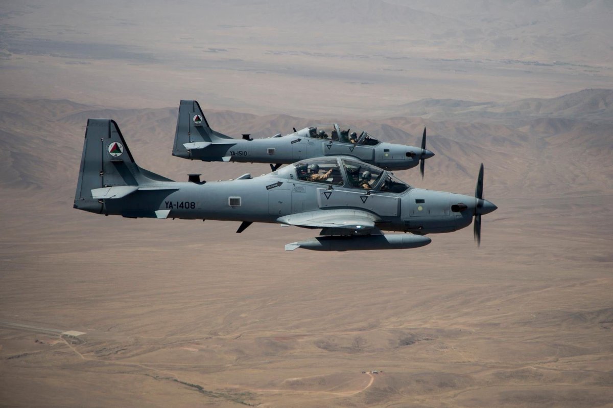 Штурмовики Embraer EMB-314 super Tucano